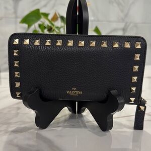 Valentino Garavani Black Leather Long Wallet with Gold Rockstud
